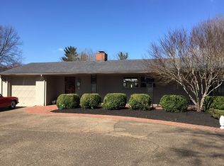 2539 Cox Mill Rd, Hopkinsville, KY 42240