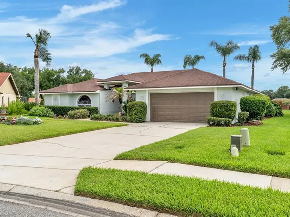 781 Powder Horn Row, Lakeland, FL 33809