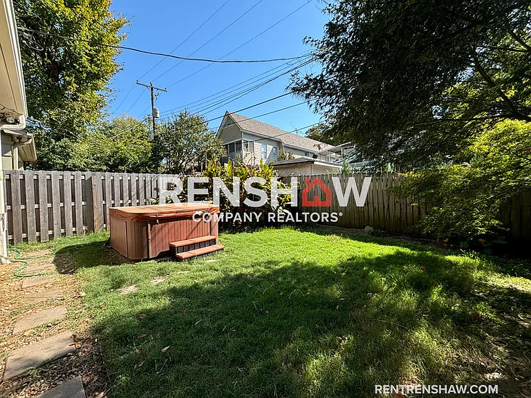 2043 Peabody Ave — Photo 30