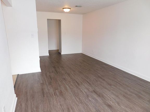 4th image of 44 Assana Ct