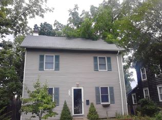727 Miller St, Bryn Mawr, PA 19010