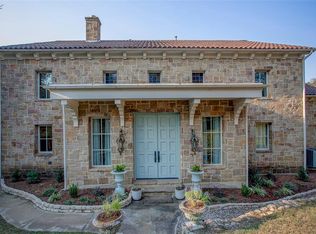 3 Fairview Ln, Aledo, TX 76008