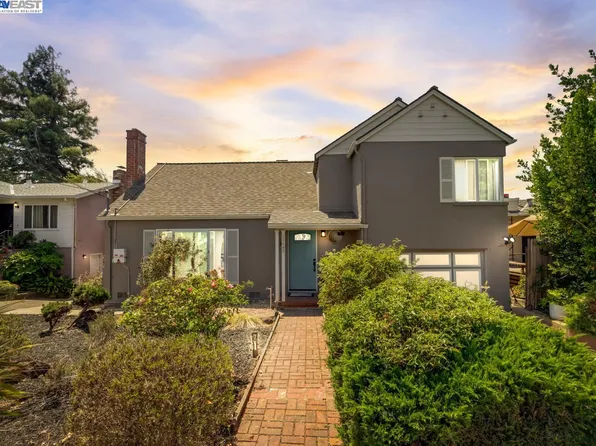 21195 Ocean View Dr, Hayward, CA 94541