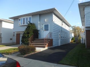 194 Greencroft Ave, Staten Island, NY 10308