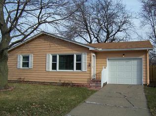 4805 12th Ave, Moline, IL 61265