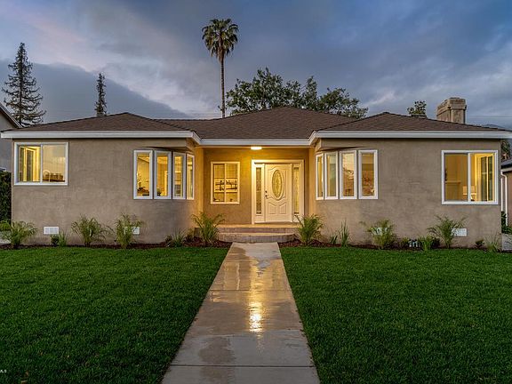 2nd image of 2335 Las Lunas St