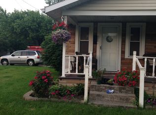 1054 Scott St, Maumee, OH 43537