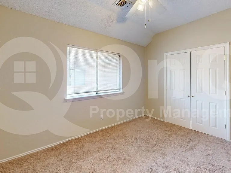 2209 Meadowstone Dr — Photo 18