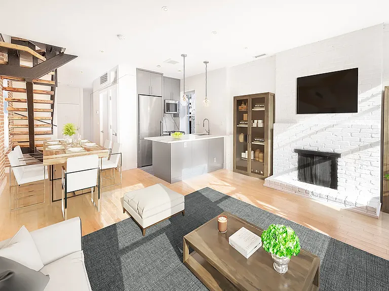 226 E 22nd St #5 — Photo 10