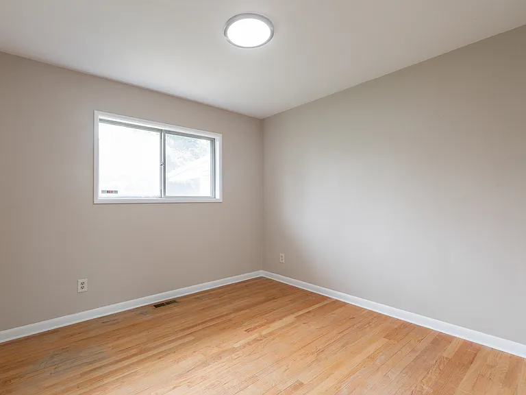 3728 SE 49th Ave — Photo 28