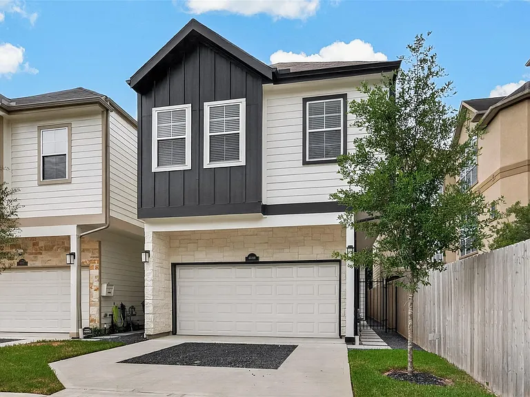 4309 Dickson St #B — Photo 4