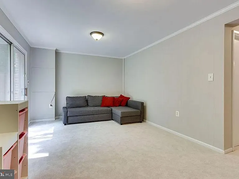 5861 Kara Pl — Photo 15