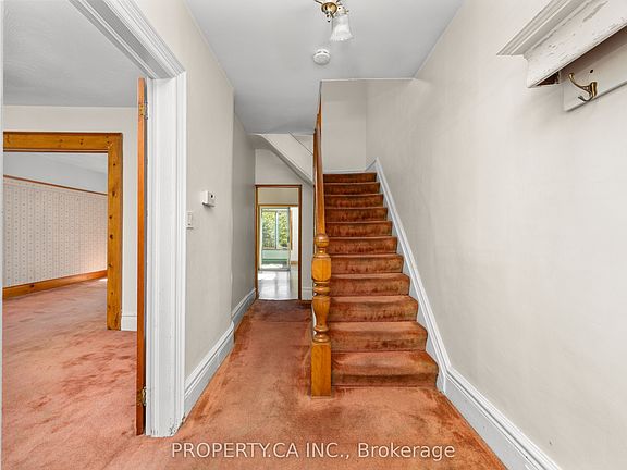 3rd image of 131 Pearson Ave