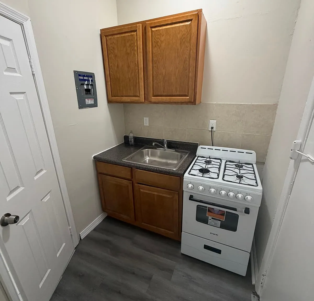Studio, 500 sqft, $1,350 — Photo 1