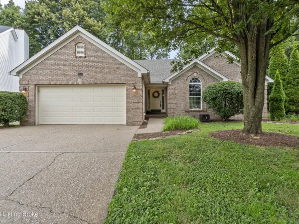 3521 Coventry Tee Ct, Louisville, KY 40241