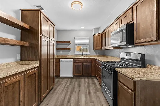 6505 Flamingo Rd — Photo 11