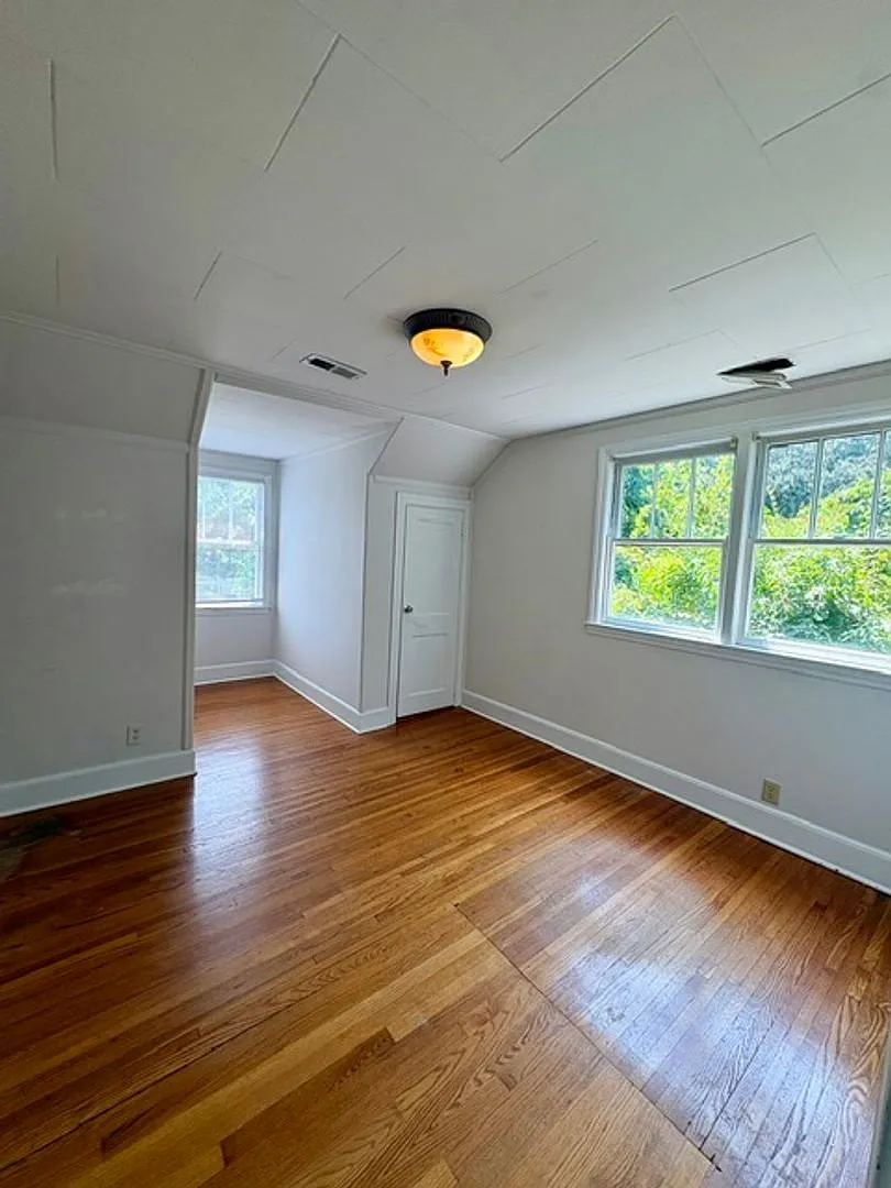 530 Savannah Hwy — Photo 4