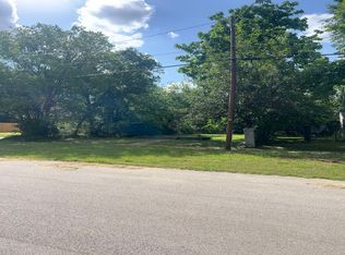 712 E 3rd Ave, Corsicana, TX 75110