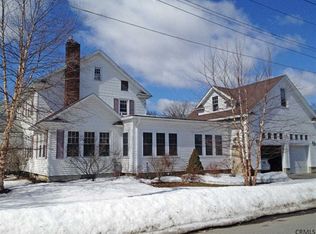 129 5th Ave, Gloversville, NY 12078