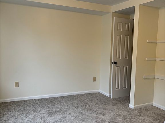 5th image of 638 Tallmadge Rd