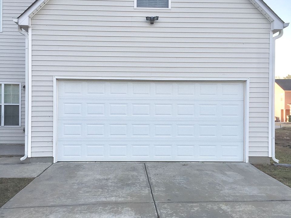 2nd image of 3306 Tiara Cir SW