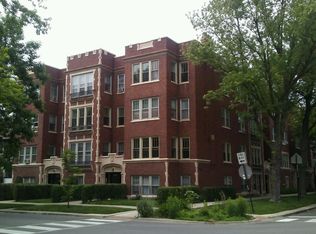 7010 N Greenview Ave APT 3, Chicago, IL 60626