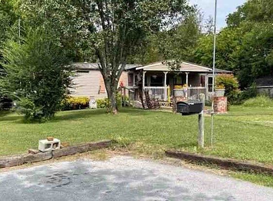 4th image of 5123 Stiles Ln