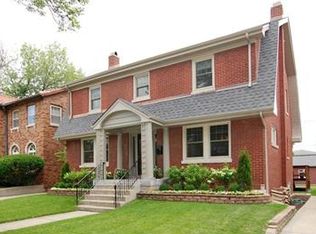 1126 N Kenilworth Ave, Oak Park, IL