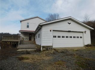 1964 Toms Run Rd, Holbrook, PA 15341