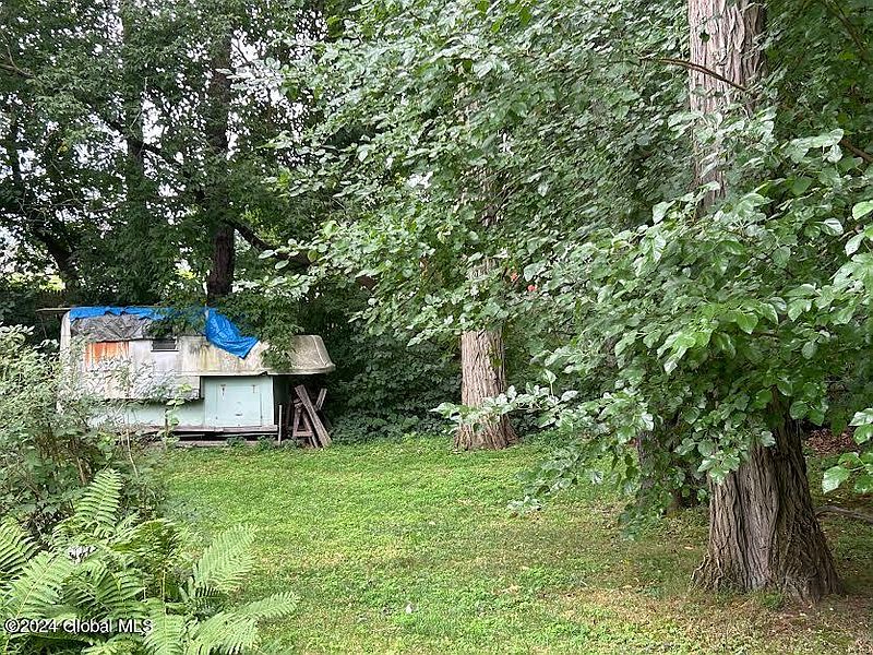 5th image of 21 Birch Avenue