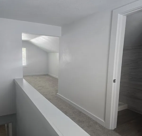 20529 Westphalia St — Photo 9