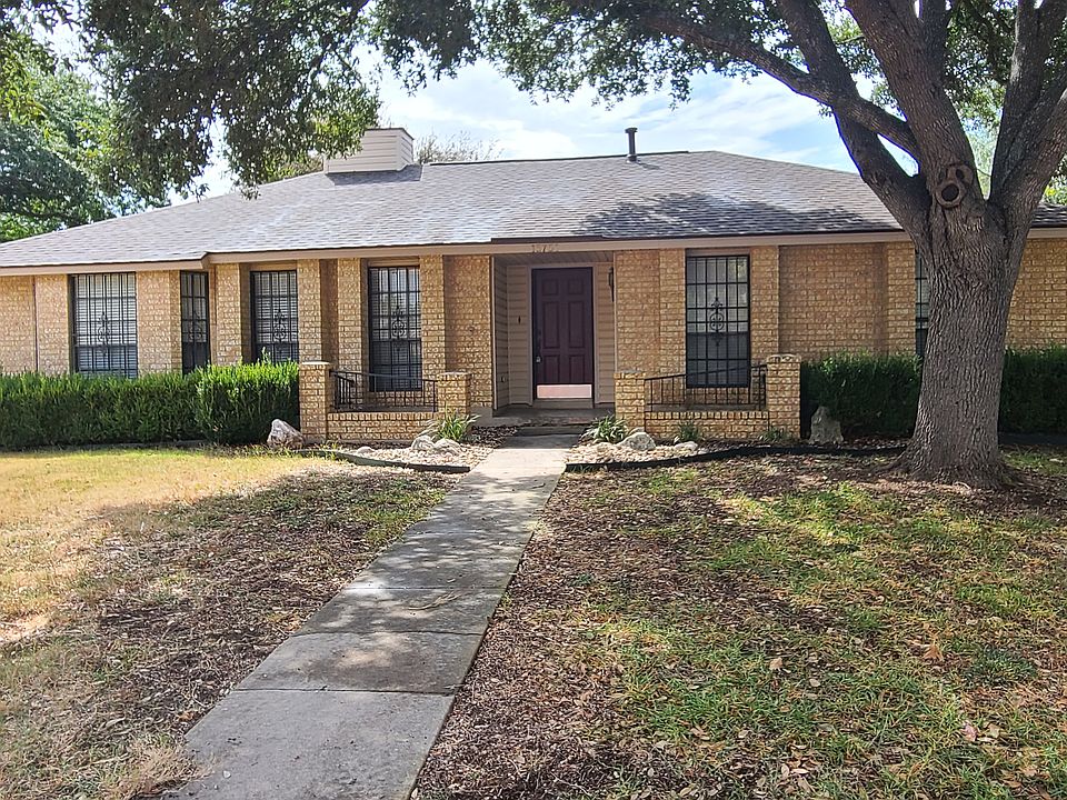 1st image of 13731 Stony Forest Dr