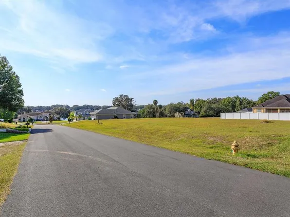 1112 Myrtle Breezes Ct #30, Fruitland Park, FL 34731