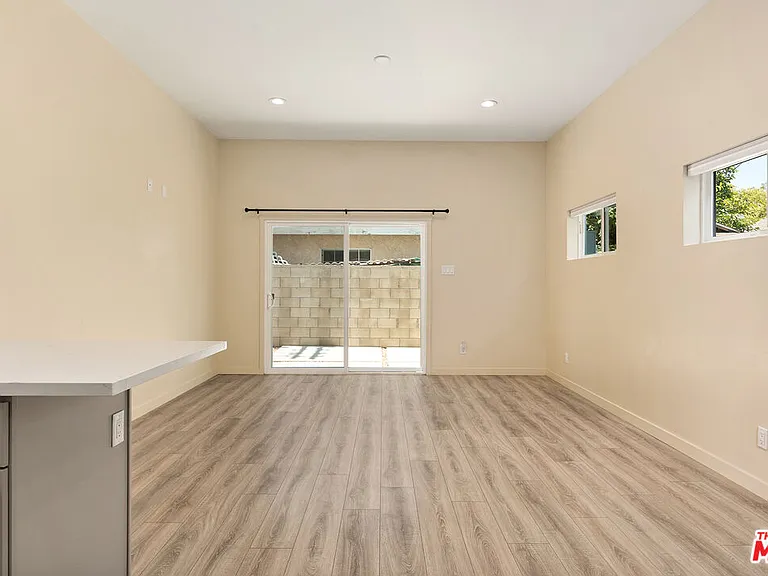 3500 1/2 La Clede Ave — Photo 4