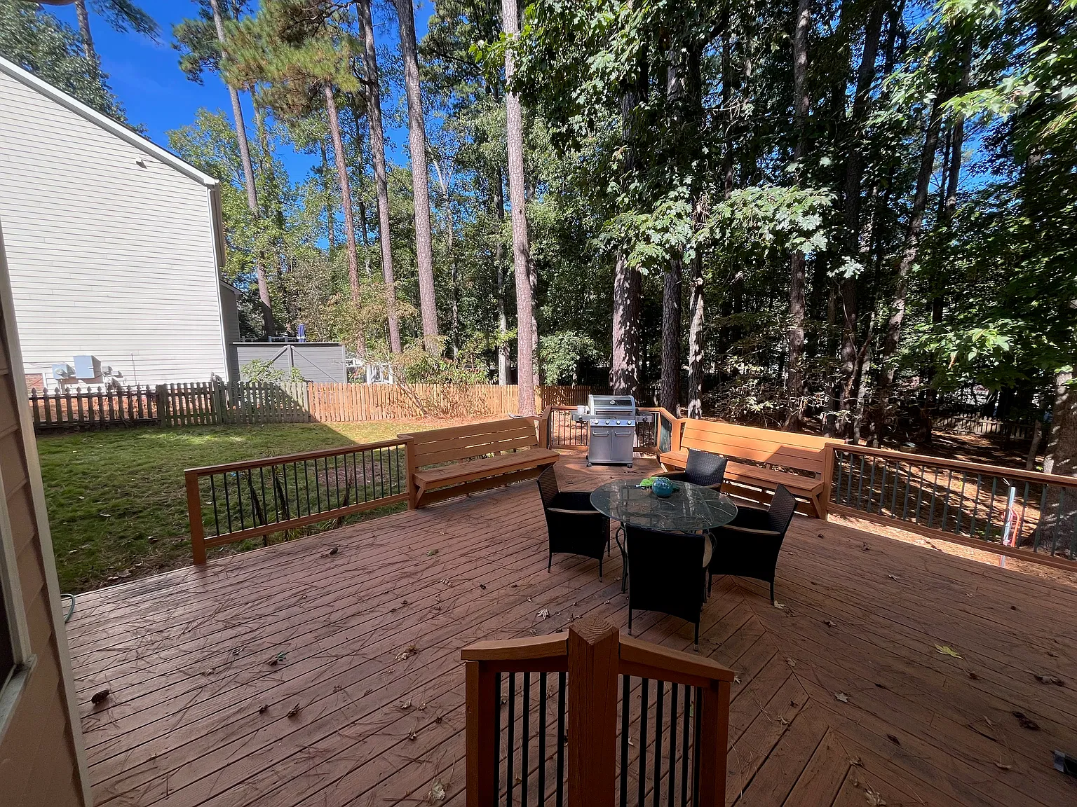 3 bed, 2.5 bath, 2428 sqft, $2,750 — Photo 2