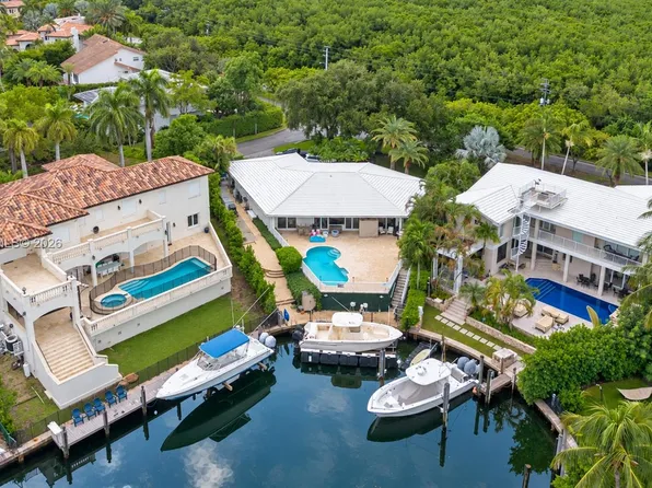 705 Bella Vista Ave, Coral Gables, FL 33156