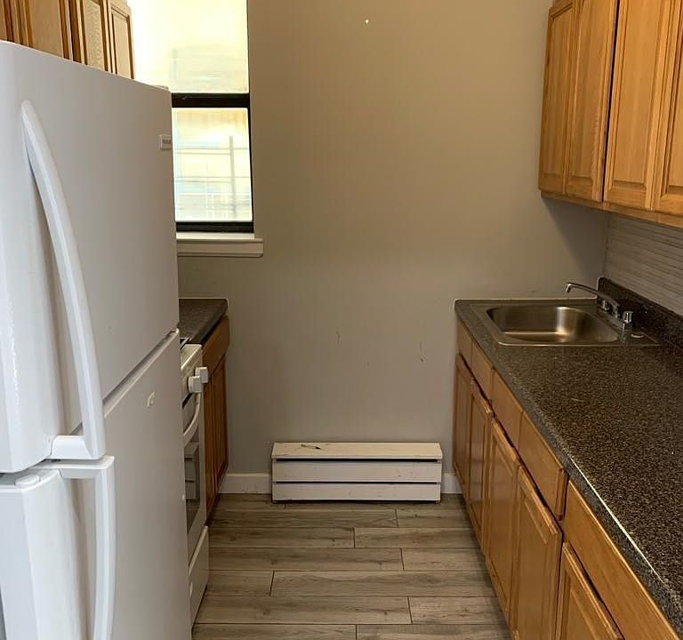 1st image of 218 W 140th St #4B