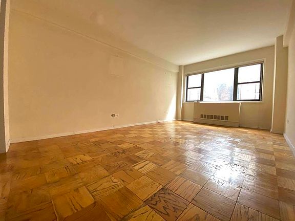 5th image of 342 E 67th St #402
