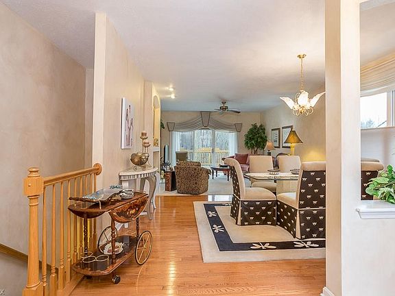4th image of 10415 Rock Ledge Way