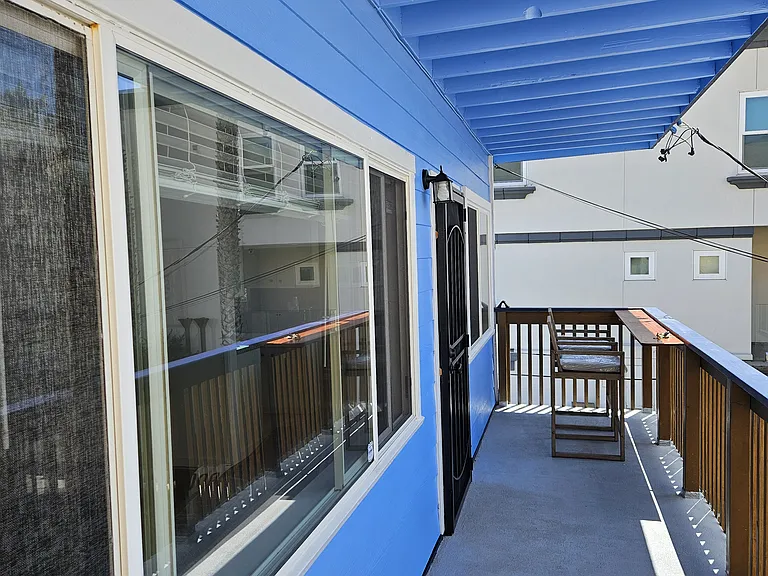 1330 S Pacific St #4 — Photo 5