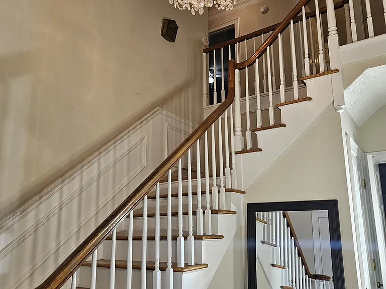 516 S Yates Rd — Photo 14