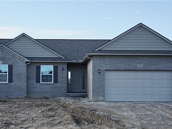 2nd image of 1478 Woodlake Ln