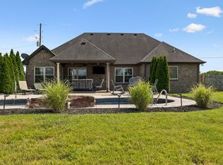 1951 Mural Ln, Murfreesboro, TN 37127