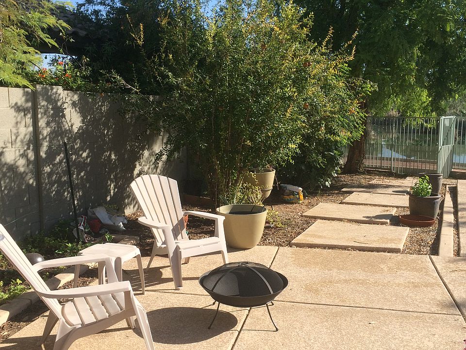 1st image of 11010 W Wilshire Dr