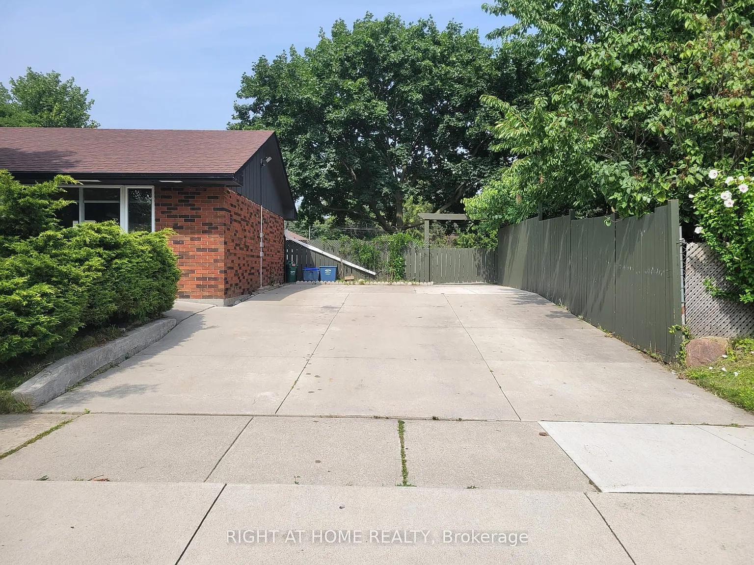 3 bed, $3,450 — Photo 4