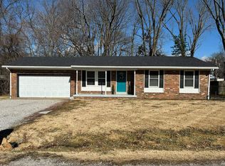 7300 Acorn Dr, Newburgh, IN