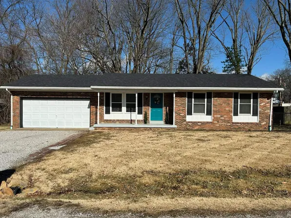 7300 Acorn Dr, Newburgh, IN 47630