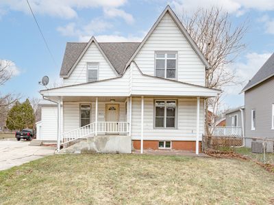 711 S 4th St, Dekalb, IL, 60115
