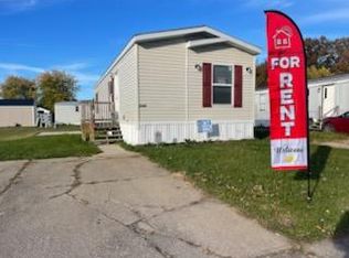 2109 Eagle Dr, Ashtabula, OH 44004