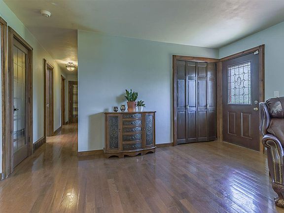 3rd image of 8095 E Hilltop Ct